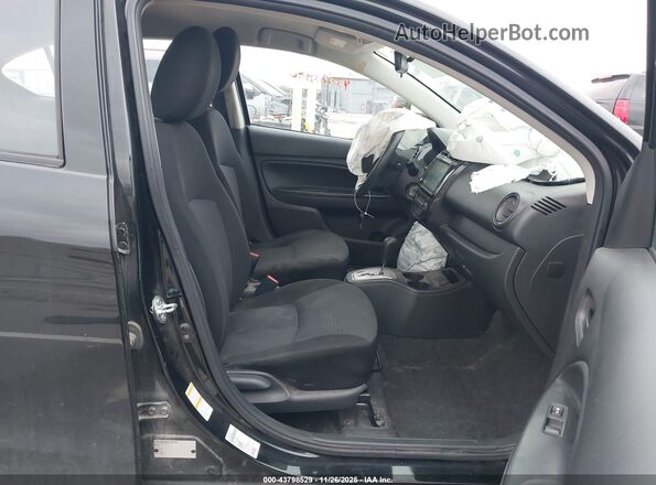 ML32FUFJ9MHF03490 2021 MITSUBISHI MIRAGE G4 Черный Вид салона спереди