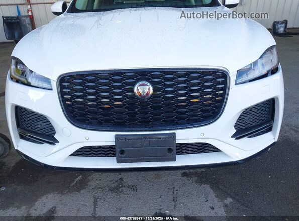 SADCJ2EX0NA700487 2022 JAGUAR F-PACE White Front view