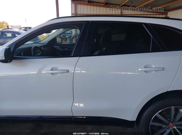 SADCJ2EX0NA700487 2022 JAGUAR F-PACE White 