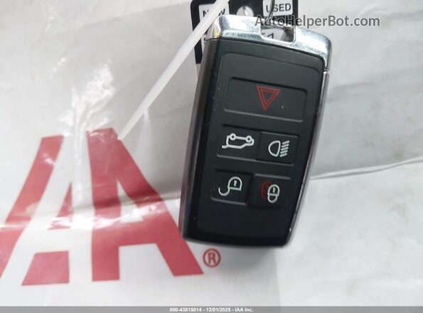 SADCJ2EX3PA716590 2023 JAGUAR F-PACE Серый Вид панели приборов