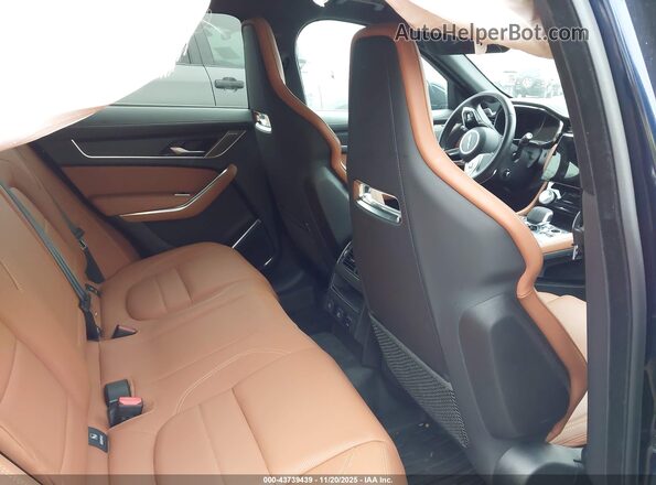 SADCT2EX8RA727971 2024 JAGUAR F-PACE Navy Vista de la etiqueta del VIN
