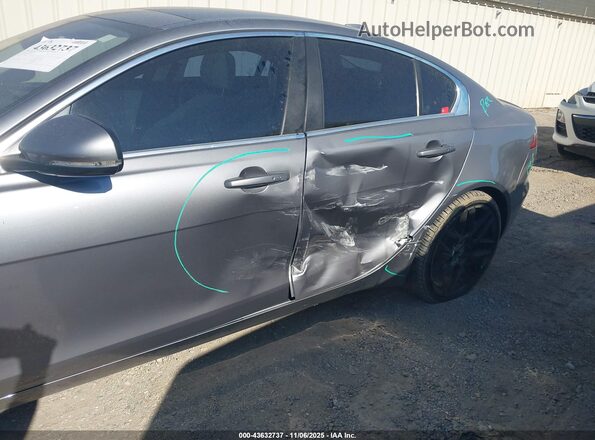 SAJAE4FX4LCP56016 2020 JAGUAR XF Gray Widok z przodu