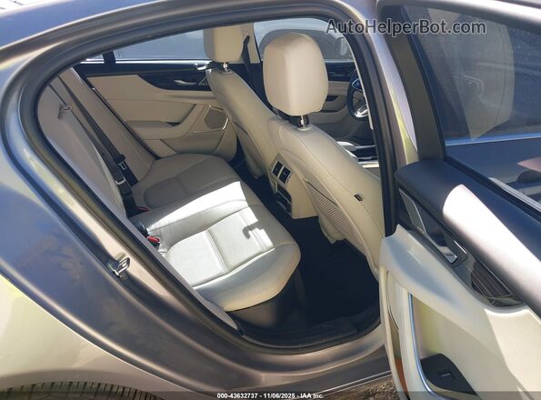 SAJAE4FX4LCP56016 2020 JAGUAR XF Gray Widok naklejki z numerem VIN