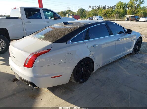 SAJWA2G79G8V92680 2016 JAGUAR XJ Белый Задняя правая четверть
