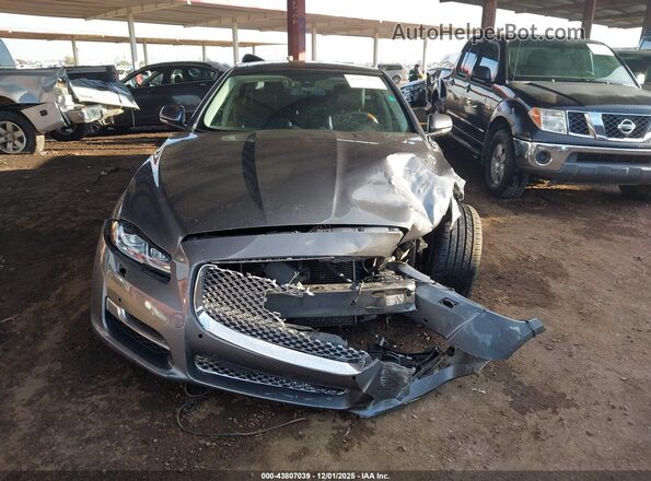 SAJWJ2GD0H8W07980 2017 JAGUAR XJ Серый Вид задней части салона