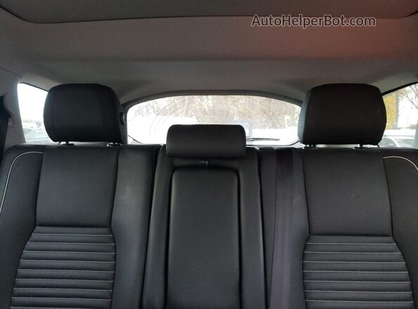 SALCT2BG7HH647074 2017 LAND ROVER DISCOVERY Gray Вид задніх сидінь