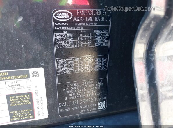 SALEJ7EX9R2300244 2024 LAND ROVER DEFENDER Black Vista del compartimento del motor