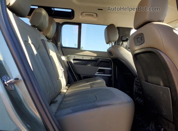 SALEP7EU2L2010018 2020 LAND ROVER DEFENDER Зеленый Вид задней части салона