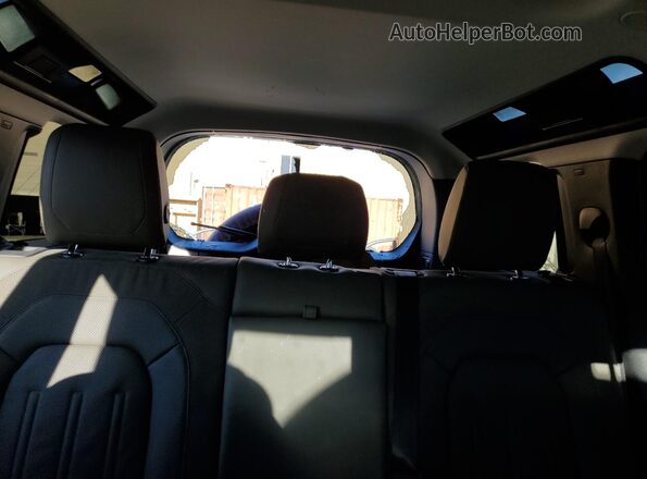 SALEP7EU2L2010018 2020 LAND ROVER DEFENDER Зеленый Вид задних сидений