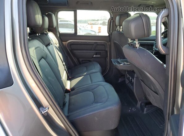 SALEX7EU4S2383897 2025 LAND ROVER DEFENDER Gray Widok wnętrza z tyłu