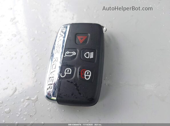 SALGS2FKXHA322009 2017 LAND ROVER RANGE ROVER Gray Vista del salpicadero