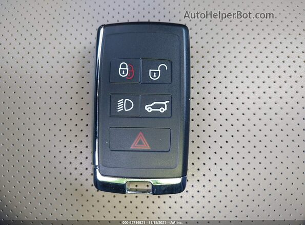 SALGS2RU9MA456243 2021 LAND ROVER RANGE ROVER White Առջևի վահանակի տեսք