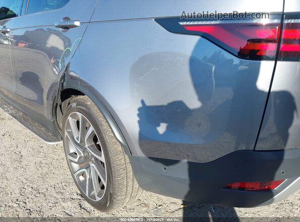 SALRJ2EX1R2498029 2024 LAND ROVER DISCOVERY Серый Вид спереди