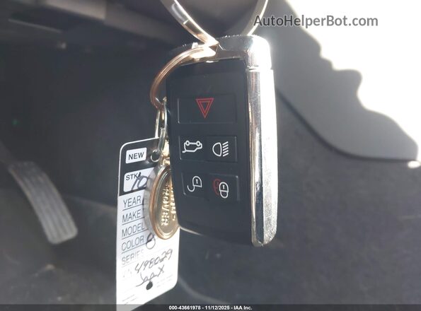 SALRJ2EX1R2498029 2024 LAND ROVER DISCOVERY Серый Вид панели приборов