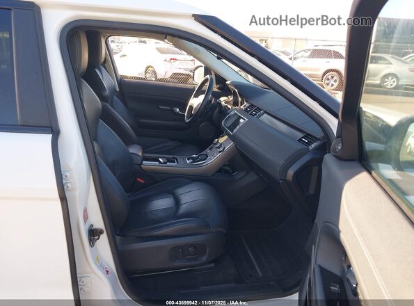 SALVP2RX3JH322012 2018 LAND ROVER RANGE ROVER EVOQUE White წინა სალონის ხედი