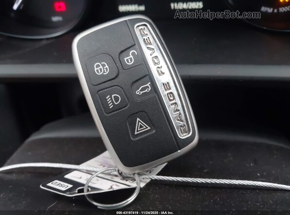 SALWG2FV4HA680925 2017 LAND ROVER RANGE ROVER SPORT Черный Вид панели приборов