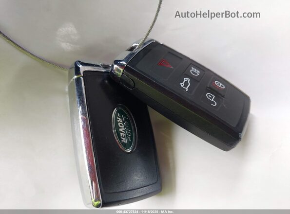SALWR2RV0KA842451 2019 LAND ROVER RANGE ROVER SPORT White Вид панелі приладів