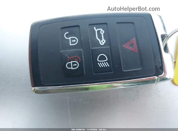 SALWR2RV2JA197459 2018 LAND ROVER RANGE ROVER SPORT Черный Вид панели приборов