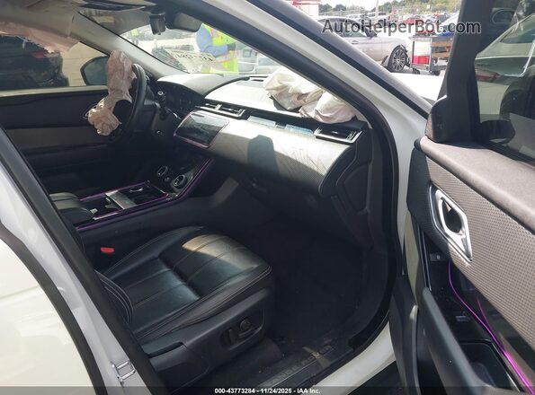 SALYB2EX5LA255250 2020 LAND ROVER RANGE ROVER VELAR White Front interior view