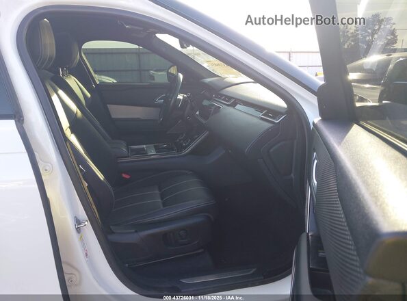 SALYK2EXXLA291774 2020 LAND ROVER RANGE ROVER VELAR White Front interior view