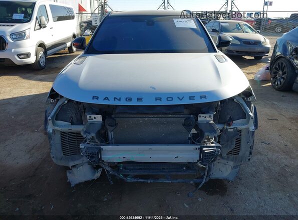 SALYL2RV3JA761114 2018 LAND ROVER RANGE ROVER VELAR Серебряный Вид спереди