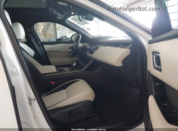 SALYT2EX4NA346283 2022 LAND ROVER RANGE ROVER VELAR Белый Вид салона спереди