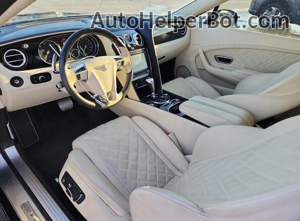 SCBGU3ZA8JC067061 2018 BENTLEY OTHER Черный Вид панели приборов
