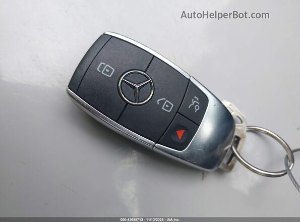 W1K3G4EB7MJ272660 2021 MERCEDES-BENZ A 220 Черный Вид панели приборов