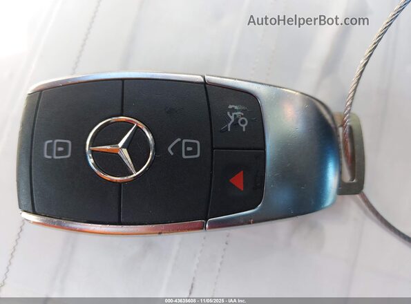 W1K3G4EB9MJ292070 2021 MERCEDES-BENZ A 220 Серебряный Вид панели приборов