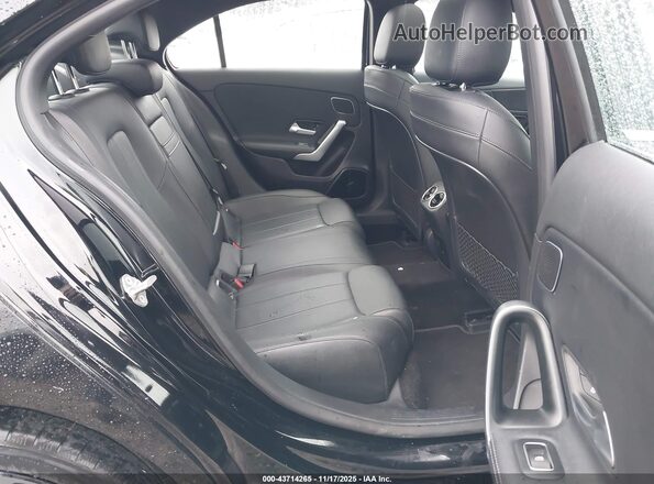 W1K3G4EBXMJ284835 2021 MERCEDES-BENZ A 220 Черный Вид наклейки с VIN-кодом