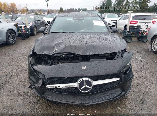 W1K3G4EBXMJ284835 2021 MERCEDES-BENZ A 220 Черный Вид спереди