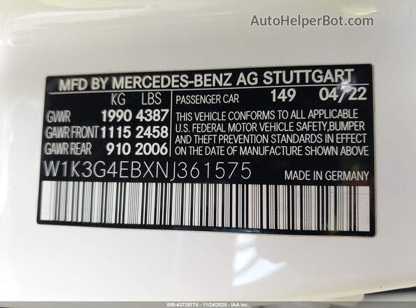 W1K3G4EBXNJ361575 2022 MERCEDES-BENZ A 220 Белый Вид подкапотного пространства