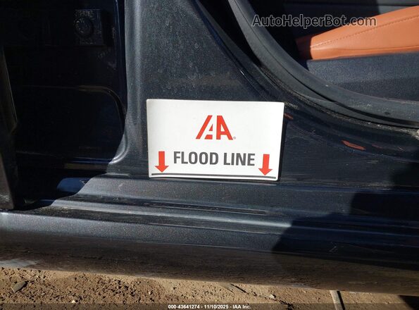 W1KAF4HB9PR082323 2023 MERCEDES-BENZ C-CLASS Черный Вид спереди