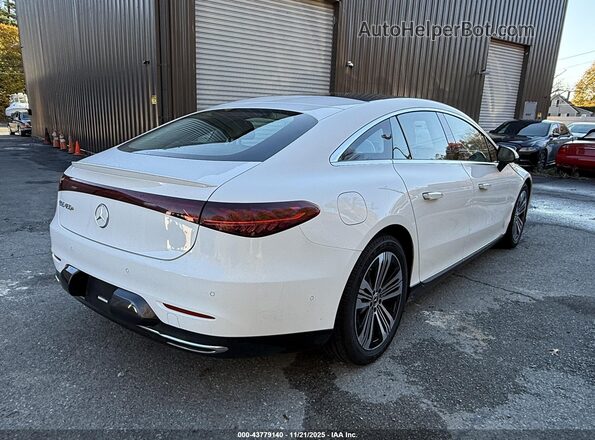 W1KCG2DB5NA014130 2022 MERCEDES-BENZ EQS SEDAN White Rear right