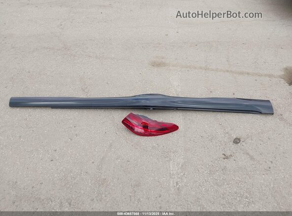 W1KEG2BB8RF054867 2024 MERCEDES-BENZ EQE 350+ Gray Vista del cuadro de instrumentos