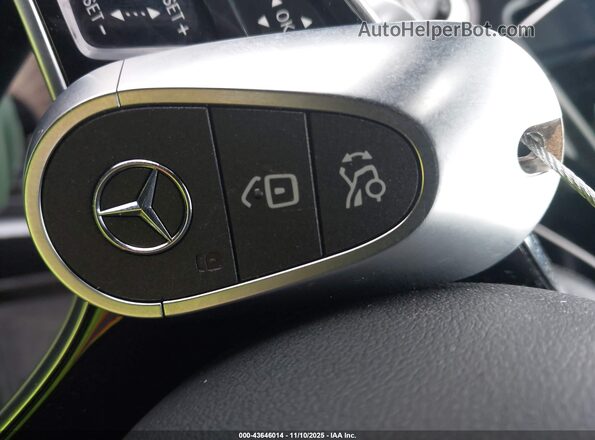 W1KLF4HB5SA135695 2025 MERCEDES-BENZ E-CLASS White Widok deski rozdzielczej