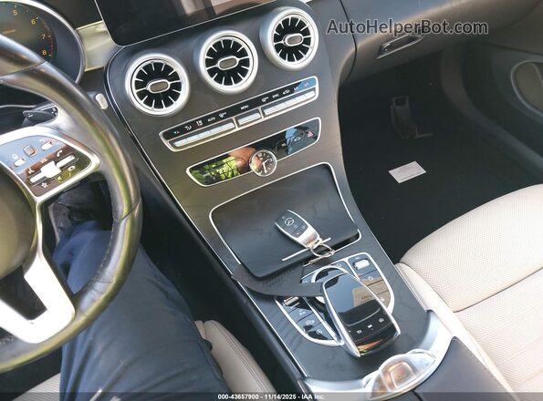 W1KWK8DB2MG049685 2021 MERCEDES-BENZ C-CLASS Черный Вид панели приборов