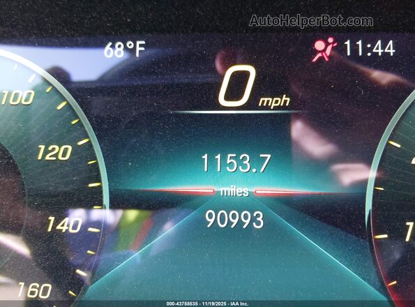 W1KZF8DB2NB096182 2022 MERCEDES-BENZ E-CLASS Черный Вид задних сидений