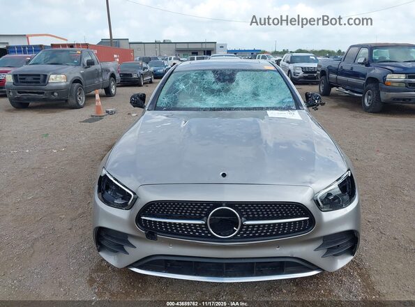 W1KZF8DB3NB080377 2022 MERCEDES-BENZ E-CLASS Серый Вид панели приборов