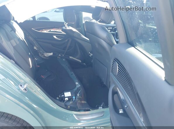 W1KZF8DB8PB164357 2023 MERCEDES-BENZ E-CLASS Green Widok naklejki z numerem VIN