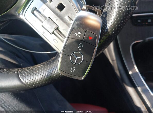 W1N0G8DB1LF863633 2020 MERCEDES-BENZ GLC 300 Черный Вид панели приборов