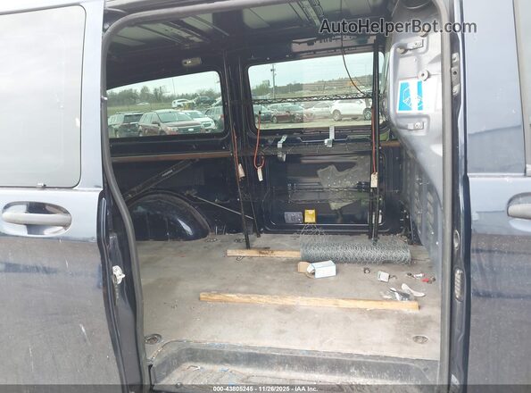 W1YV0CEY2N3977194 2022 MERCEDES-BENZ METRIS Синий Вид наклейки с VIN-кодом