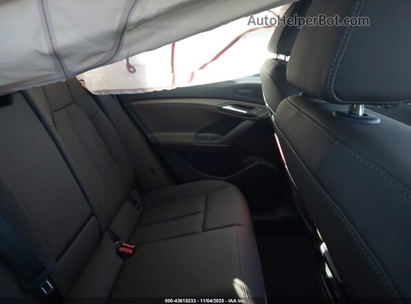 WA114BGF7SA027573 2025 AUDI Q6 E-TRON Black Vista de la etiqueta del VIN