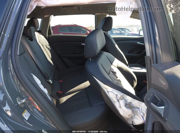 WA122BGF1SA034061 2025 AUDI Q6 E-TRON Gray Вид наклейки з VIN-кодом