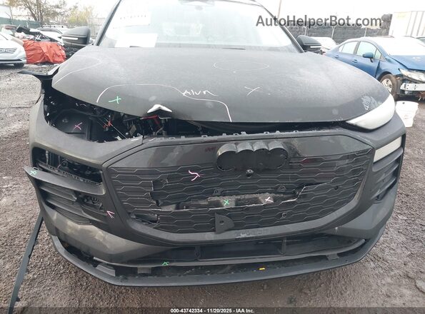 WA124BGF7SA066443 2025 AUDI Q6 E-TRON Black Вид спереду