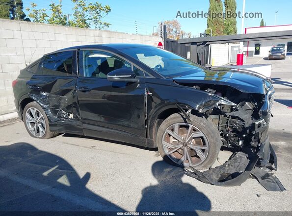 WA13UBFZ2RP062517 2024 AUDI Q4 Black Widok wnętrza 360 stopni