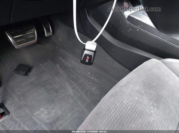 WA1A4AFY7K2106166 2019 AUDI SQ5 Серый Вид панели приборов