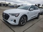 2021 Audi E-tron Premium Белый vin: WA1AAAGE2MB010087