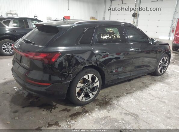 WA1AAAGE8MB008070 2021 AUDI E-TRON Black უკანა მარჯვენა
