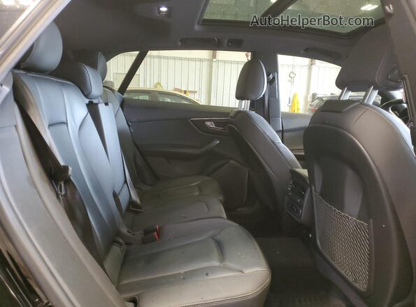 WA1AVAF11MD014655 2021 AUDI Q8 Black უკანა სალონის ხედი